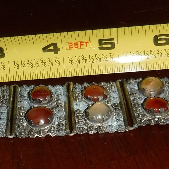 Agate Stones in a Vintage Necklace and Pendent on a silver tone setting - Picture 11 of 16